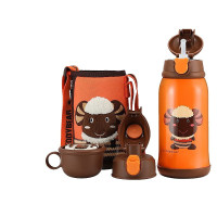 杯具熊 beddybear 母婴幼儿童 316不锈钢大容量便携式背带儿童吸管保温杯壶 三盖款- 礼盒羊