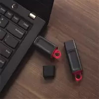 U 盘 128G