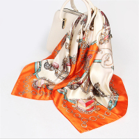 家用便捷女士精美丝巾