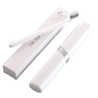 易旅 牙刷套装E23 便携式创意牙刷牙具盒带盖旅行牙刷收纳盒 颜色随机 nfh