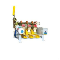 德力西 DELIXI ELECTRIC 断路器DW16-2000 1000/1000A 电动 电磁式 220V.