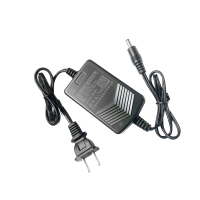 博威 电源适配器