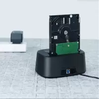 绿联双盘位移动硬盘盒