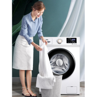 TCL全自动滚筒洗衣机