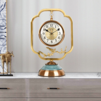 复古钟表摆件欧式轻奢静音台式桌钟
