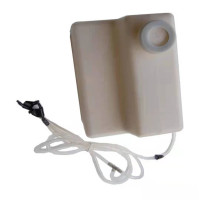 联杰东风EQ2050B(猛士)玻璃水壶总成