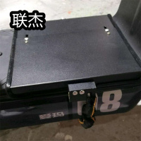 联杰东风EQ2050B(猛士)电瓶挡板