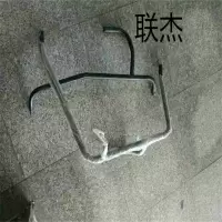 联杰解放CA1122 倒车镜架L
