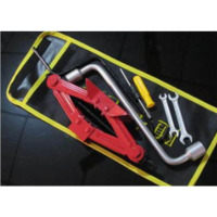 CSK131猛士突击车(6座) 随车工具