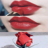 烈焰蓝金唇膏999口红