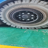 电瓶叉车无痕实心轮胎CPD16L/6.00-9 C8900/含轮毂