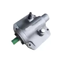 东风EQ1118 变速箱顶盖总成