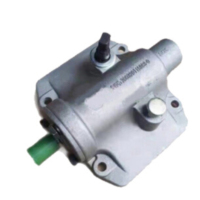 EQ1118GA变速箱小盖