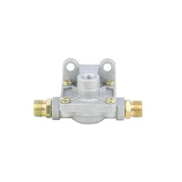 解放1121外接气阀口