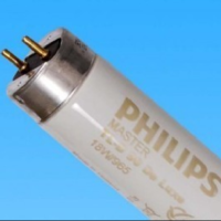 飞利浦T8 18w日光灯 0.6米