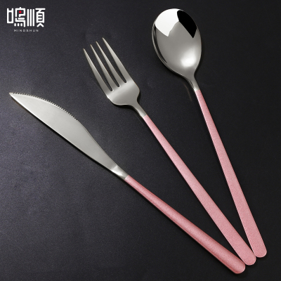 鸣顺304西餐牛排刀叉勺餐具套装家用两件三件套网红简约切牛排不锈钢餐具ins风小轻奢吃牛排主餐刀叉 粉银2件套