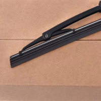 豪沃自卸车雨刮器