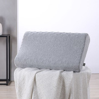 BOSS HUGO BOSS乳胶枕50*30*8cm