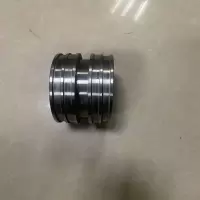 112装载机转向油缸导向套