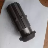 豪沃25T花键轴