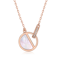 GZUAN古钻珠宝 情缘 18K金钻石母贝女士项链玫瑰金锁骨链 D1879