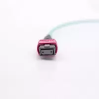 一业中信 低损圆缆OM4连接组件,用于楼宇内或数据中心内的主干连接 MPO-MTP-24