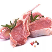 新鲜羊腿肉