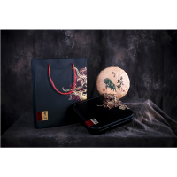 牛转乾坤:白茶300克/饼