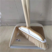 瑞翔推荐 通宝扫把 (单位:套)