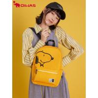 爱华仕(OIWAS)史努比联名设计背包女休闲潮流双肩包简约时尚学生书包