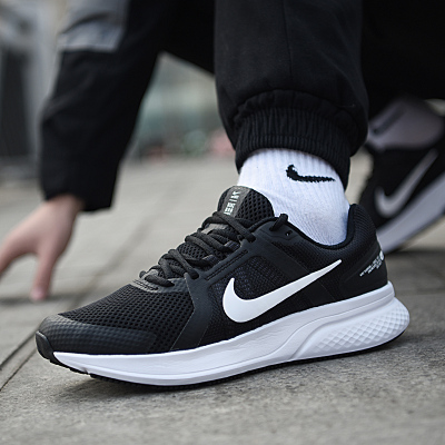 NIKE耐克男鞋 22春季新款运动鞋减震透气休闲跑步鞋 CU3517-004