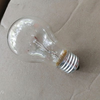 老式传统黄光钨丝球泡 普通电灯泡 25W