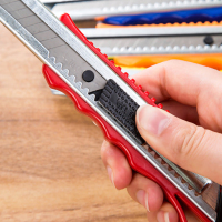 晨光 美工刀18mm 随机1把