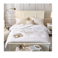 顶瓜瓜绣花夏被陌上花开DGGXB002