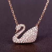 施华洛世奇(SWAROVSKI) 玫瑰金天鹅项链 送恋人5121597