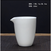 功夫茶具组合套装(公道杯、茶碗、茶漏带底座各1个)
