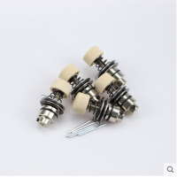 元出 南邦NB747D四线锁边机针头夹线器(金振牌)