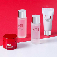 日本SK-II 护肤中样4件套装(神仙水30ml+清莹露30ml+大红瓶面霜15g+洗面奶20g)95ml