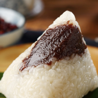 三珍斋组合装800g(鲜肉粽/蛋黄鲜肉粽/豆沙粽/蜜枣粽)8只装 Z