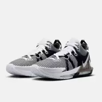 耐克(NIKE) 男子篮球鞋  LEBRON WITNESS VII EP