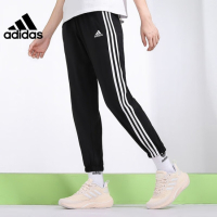 阿迪达斯 (adidas)休闲裤女裤 2023春新款跑步健身裤潮流三条纹收口运动裤 GR9605 GR9605 S