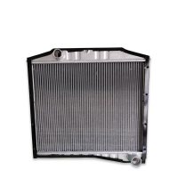 东风康明斯EQ1118GA运输车配件 水箱散热器总成/发动机散热器