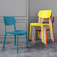 勇夺 塑料餐椅子靠背网红餐桌椅休闲