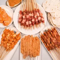 乐羊羊 淄博烧烤组合家庭装(羊肉串+牛肉串+鸡肉串+掌中宝+鸡翅+赠品)LYY-238