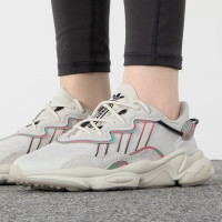 阿迪达斯 (adidas)三叶草女鞋 运动鞋低帮轻便舒适透气复古时尚潮流OZWEEGO W休闲鞋 HQ1858