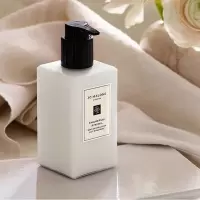 祖玛珑(JO MALONG) 黑莓与月桂叶润肤乳液250ml