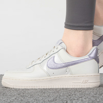 耐克(NIKE)女鞋夏季新款AIR FORCE 1空军一号运动鞋休闲鞋 DV7470-100