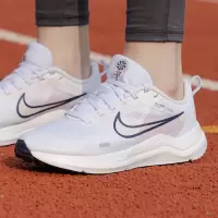 耐克(NIKE)女鞋2023夏季新款运动鞋舒低帮网面减震日常休闲跑步鞋潮 DX7885-100