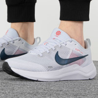 耐克(NIKE)2023夏季运动鞋缓震透气轻质休闲跑步鞋 DD9293-101