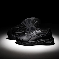 彪马(Puma)男鞋女鞋2023夏季新款运动鞋户外旅游情侣鞋透气舒适跑步休闲鞋 372550-02